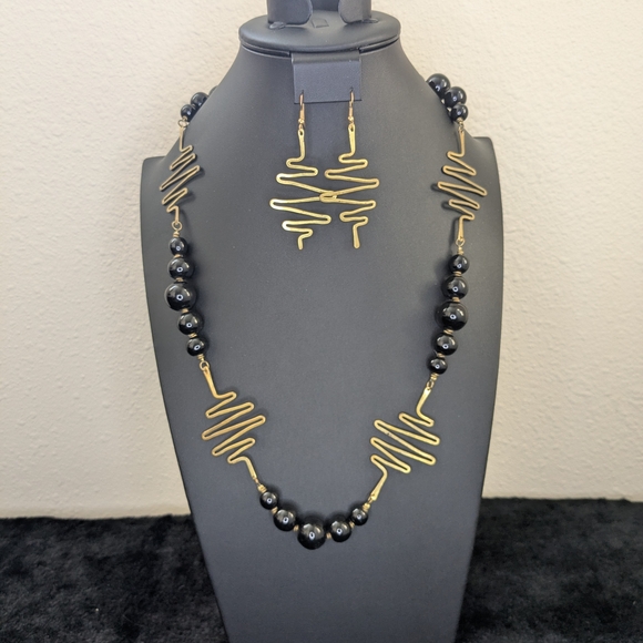 None Jewelry - Flashback To The 80s Vintage Black and Gold Necklace and Earring Set
